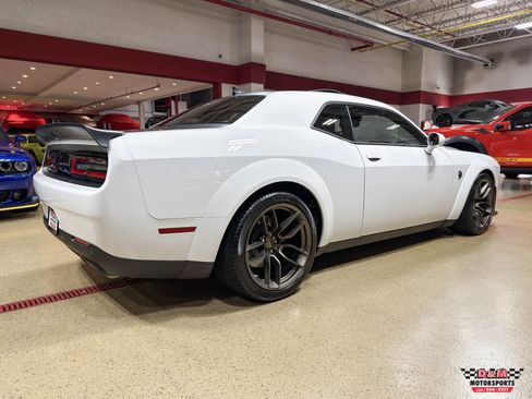 Used 2022 Dodge Challenger SRT Hellcat image 5