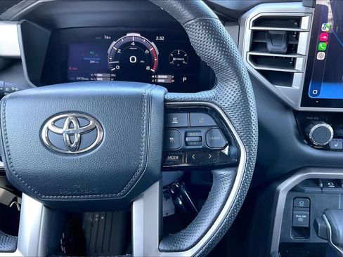 Used 2024 Toyota Tundra Limited AWD/4WD image 23