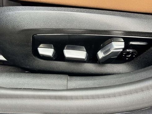Used 2020 BMW 540i xDrive w/ Executive Package AWD/4WD image 22