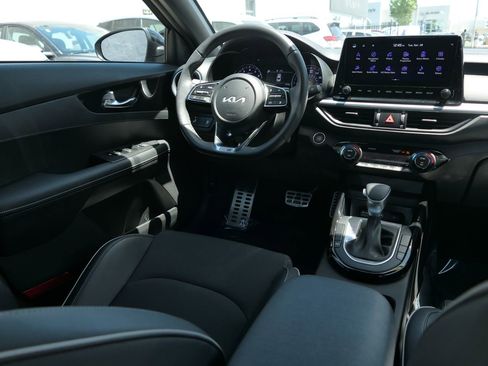Used 2023 Kia Forte GT-Line w/ GT-Line Technology Package FWD image 25