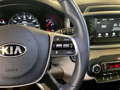 Used 2020 Kia Sorento EX FWD image 23