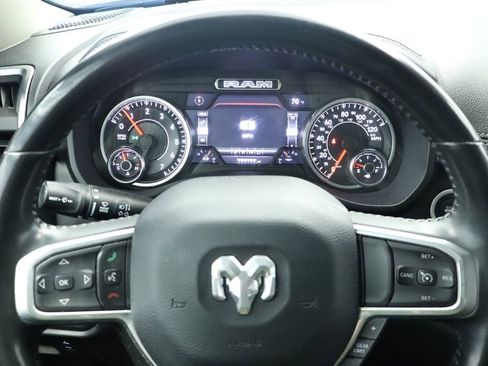 Used 2022 RAM 1500 Laramie AWD/4WD image 41