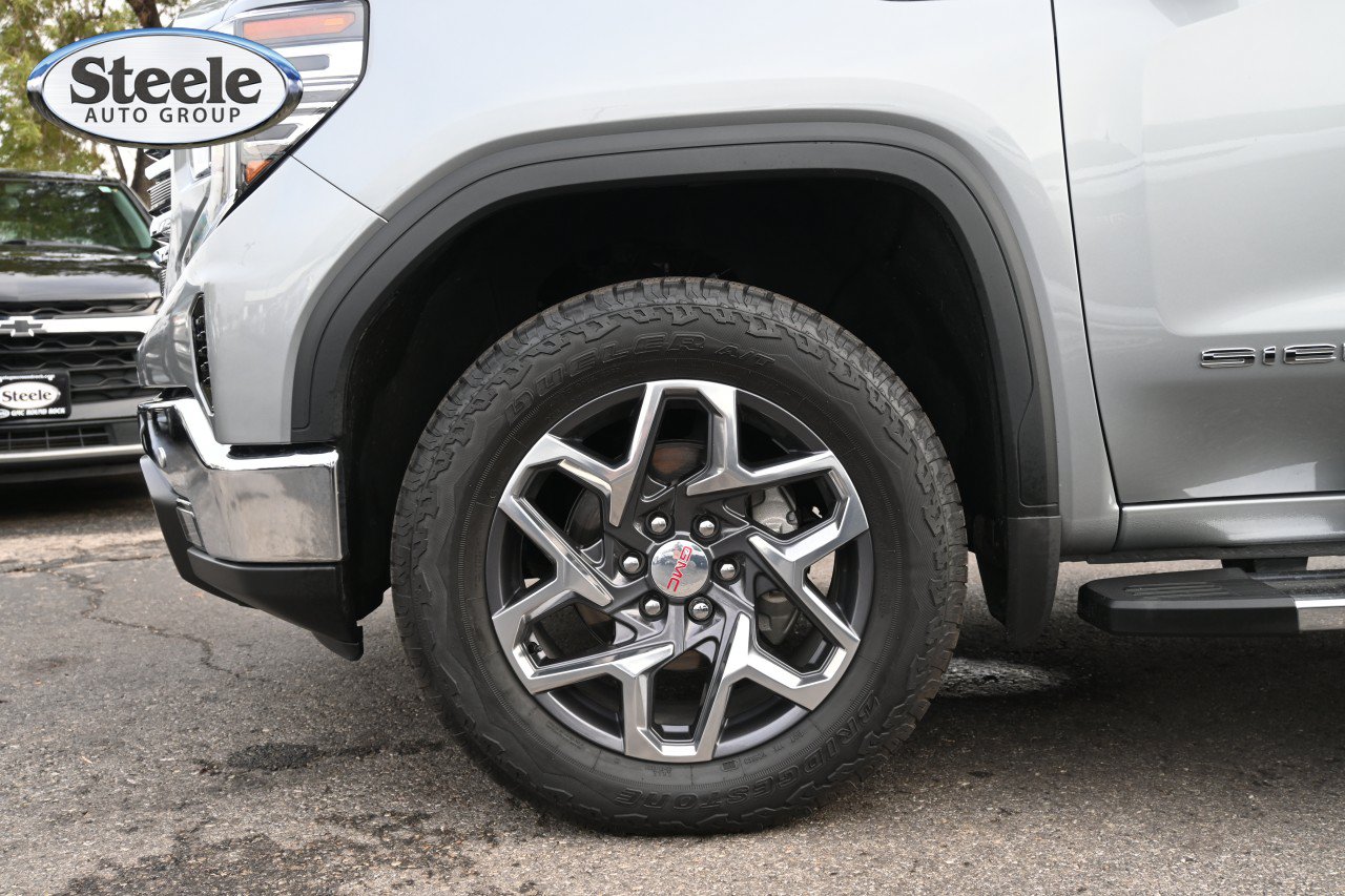 Used 2026 GMC Sierra 1500 SLT AWD/4WD image 28