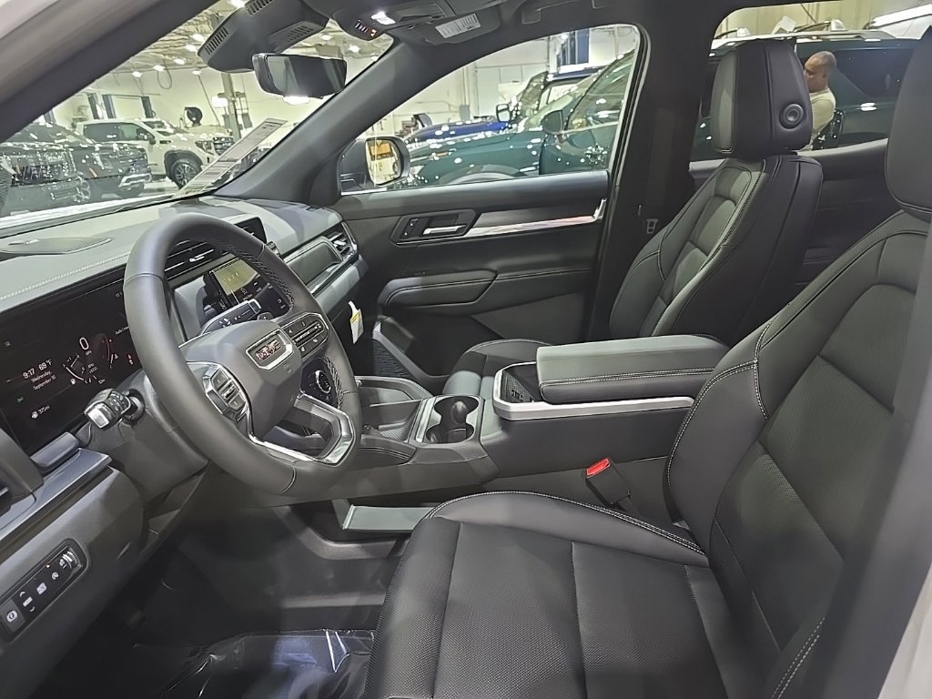 New 2027 GMC Terrain Elevation w/ Elevation Premium Package FWD image 19