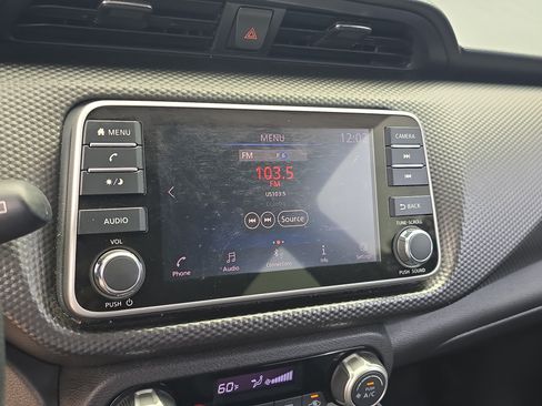 Used 2018 Nissan Kicks SV w/ Exterior Electronics Package FWD image 22