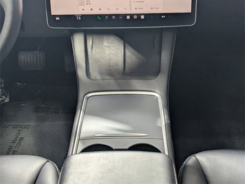 Used 2023 Tesla Model 3 Standard Range image 12