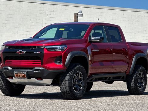 Certified 2024 Chevrolet Colorado ZR2 w/ Safety Package image 8