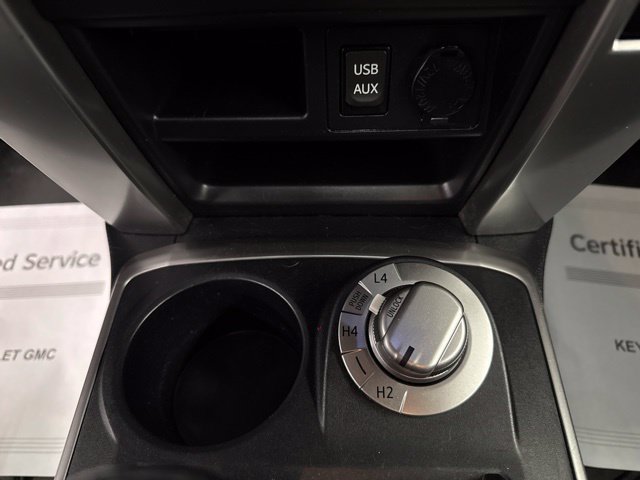 Used 2016 Toyota 4Runner SR5 Premium AWD/4WD image 19