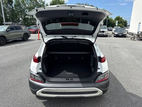 Certified 2023 Hyundai Kona SEL FWD image 11