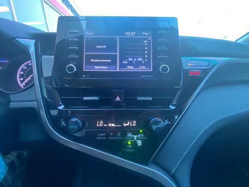 Used 2023 Toyota Camry SE FWD image 20
