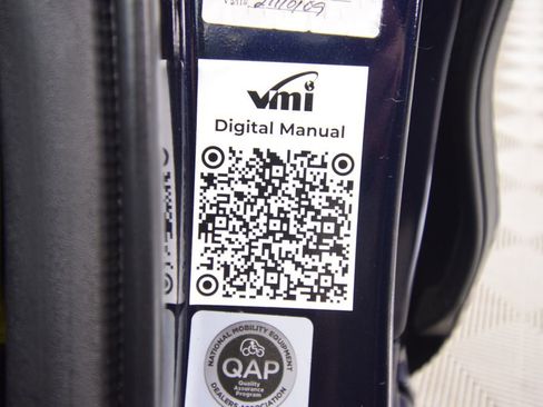 Used 2022 Toyota Sienna XLE image 43