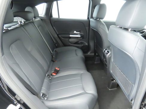 Certified 2025 Mercedes-Benz GLA 250 image 22