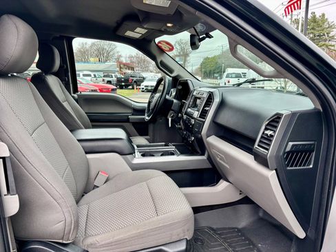 Used 2016 Ford F150 XLT w/ Equipment Group 301A Mid image 13