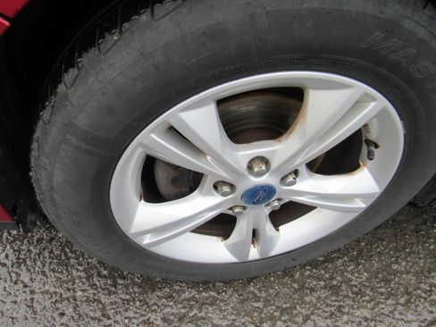 Used 2012 Ford Focus SE FWD image 11