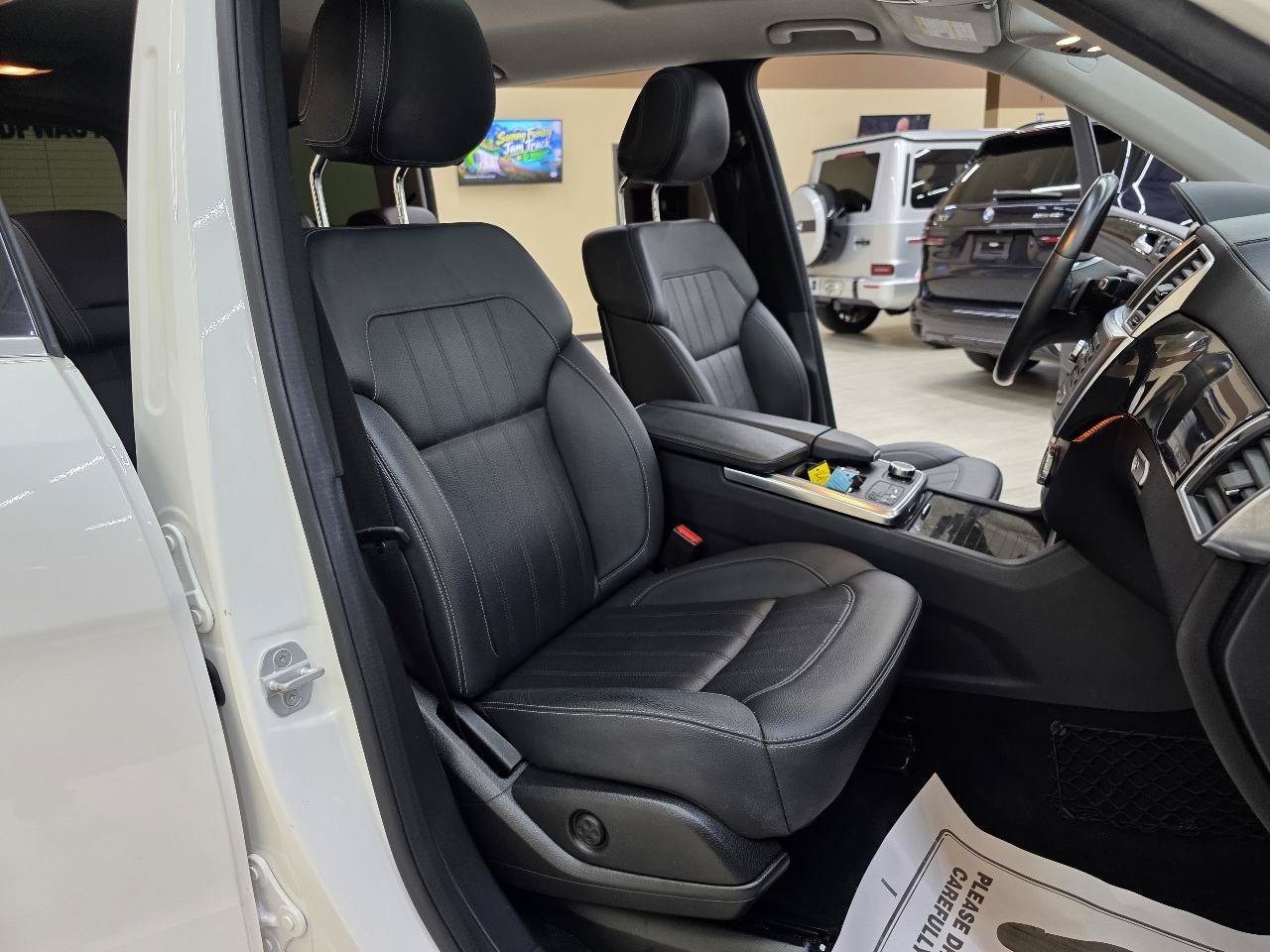 Used 2016 Mercedes-Benz GL 450 4MATIC w/ Premium I Package image 21
