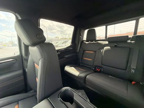 New 2026 GMC Sierra 1500 AT4 w/ Technology Package AWD/4WD image 11