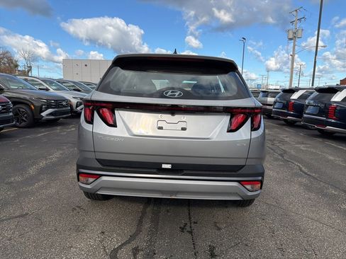 New 2026 Hyundai Tucson SE image 6