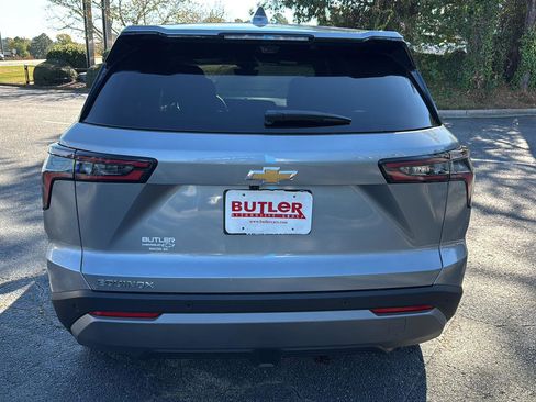 New 2026 Chevrolet Equinox LT w/ Convenience Package II image 5