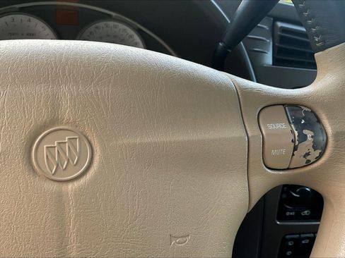 Used 2002 Buick Rendezvous CX w/ Versatility Pkg image 12