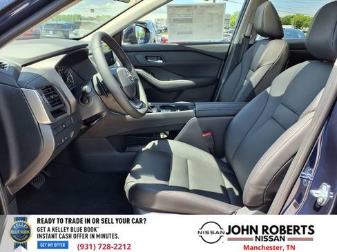 New 2026 Nissan Rogue SV FWD image 3