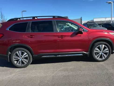 Used 2019 Subaru Ascent Limited w/ Popular Package #2 image 9