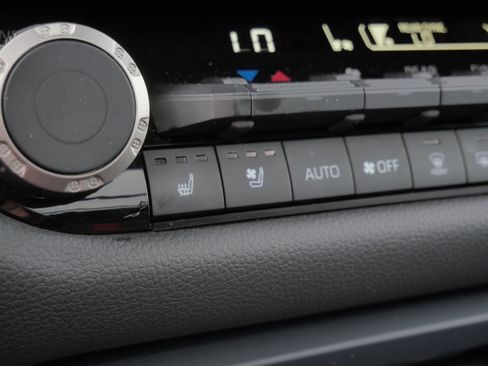 Certified 2024 Toyota Sequoia TRD Pro AWD/4WD image 31