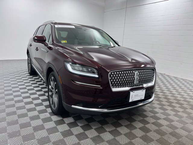 Used 2023 Lincoln Nautilus Reserve w/ Equipment Group 201A AWD/4WD image 1