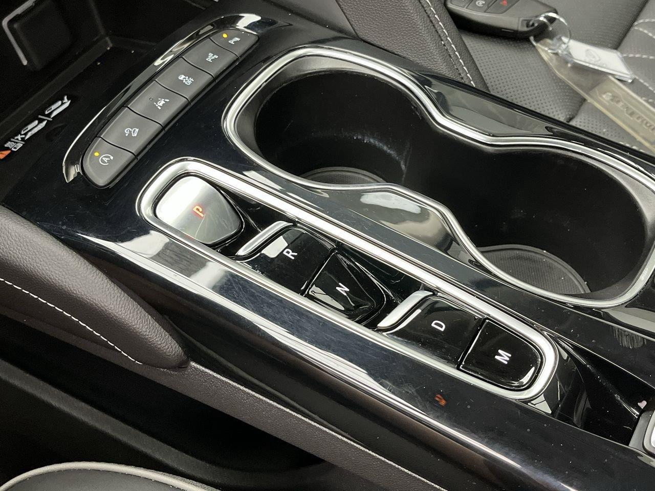 Certified 2023 Buick Envision Avenir AWD/4WD image 25
