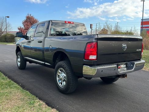 Used 2017 RAM 2500 Tradesman w/ Chrome Appearance Group AWD/4WD image 6