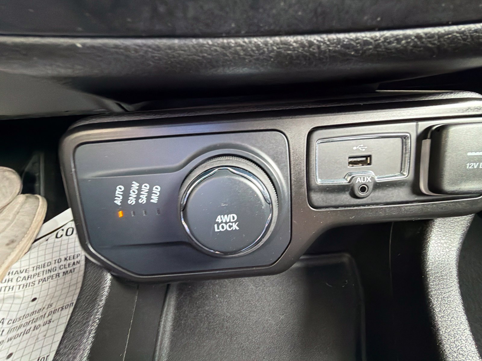Used 2021 Jeep Renegade Latitude AWD/4WD image 20