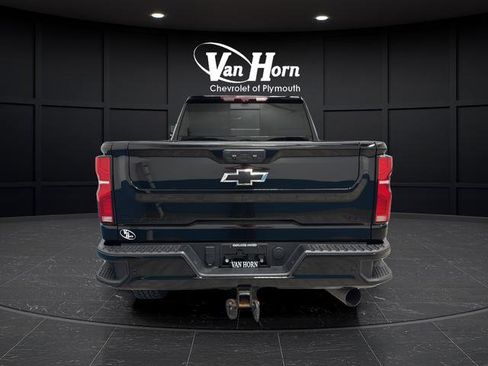 Used 2024 Chevrolet Silverado 2500 LTZ w/ LTZ Plus Package AWD/4WD image 6