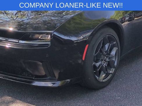 Used 2025 Dodge Charger Daytona R/T w/ Quick Order Package 25M R/T AWD/4WD image 9