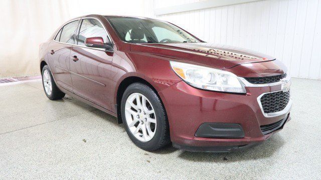 Used 2015 Chevrolet Malibu LT w/ Power Convenience Package FWD image 5