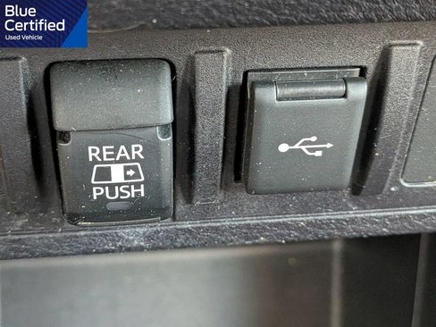 Used 2021 Toyota Tacoma SR5 RWD image 24
