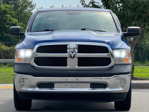 Used 2015 RAM 1500 ST w/ SXT Appearance Group AWD/4WD image 3