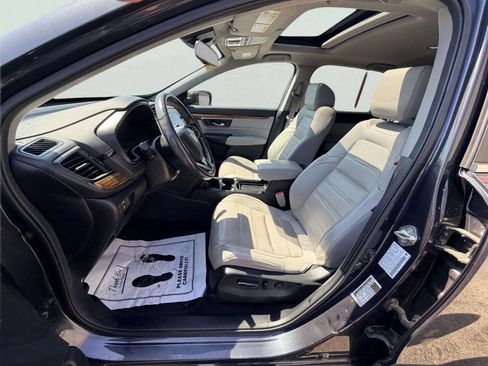 Used 2019 Honda CR-V Touring image 16