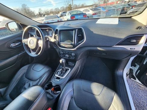 Used 2014 Jeep Cherokee Limited image 15