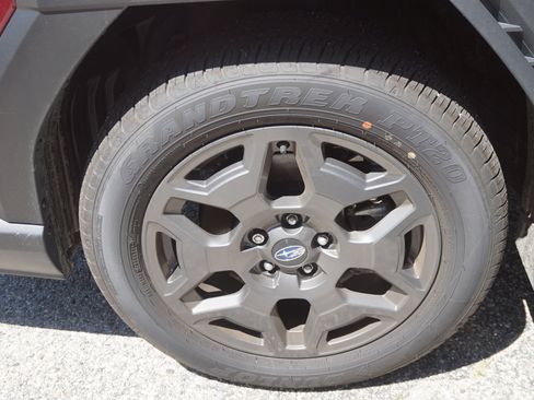 Used 2026 Subaru Outback Premium AWD/4WD image 9