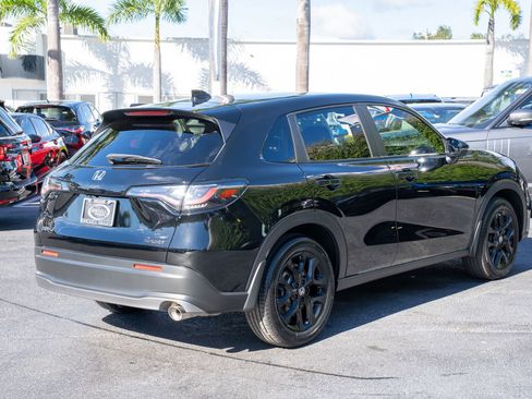 Used 2024 Honda HR-V Sport image 5