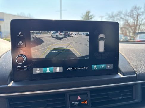 Used 2024 Honda Pilot Touring image 36