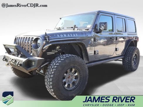 Used 2020 Jeep Wrangler Unlimited Sport AWD/4WD image 11