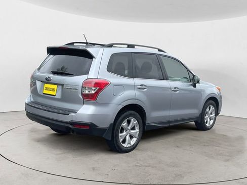 Used 2014 Subaru Forester 2.5i Touring AWD/4WD image 5
