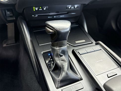 Used 2019 Lexus ES 350 image 30