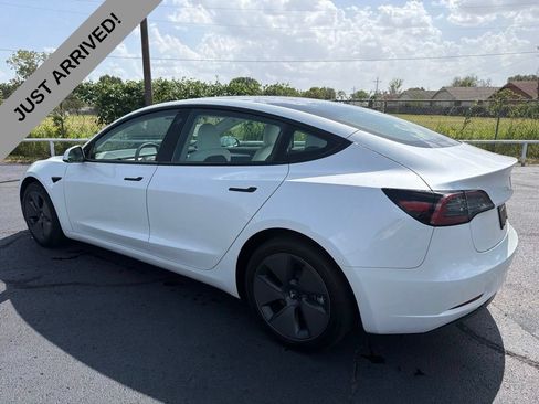 Used 2023 Tesla Model 3 Standard Range RWD image 7