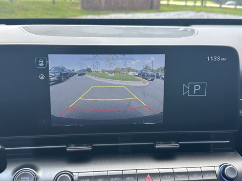 Used 2025 Hyundai Kona SEL image 29