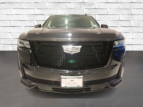 Certified 2023 Cadillac Escalade Premium Luxury image 7