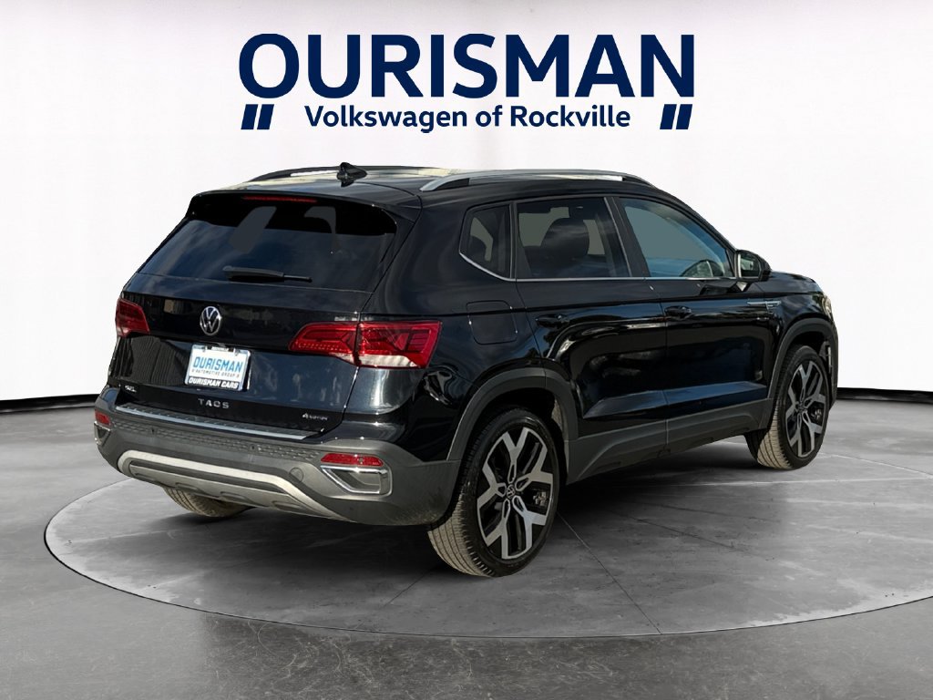 Used 2022 Volkswagen Taos SEL w/ Panoramic Sunroof Package AWD/4WD image 6