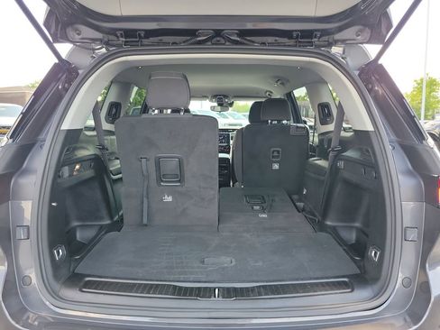 Used 2023 Jeep Grand Cherokee L Laredo AWD/4WD image 10