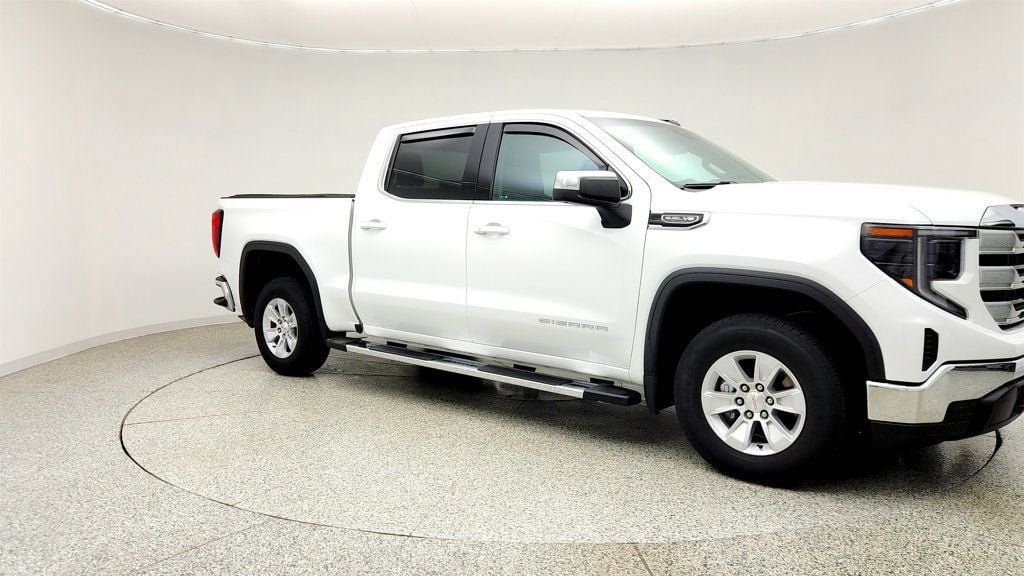 Used 2023 GMC Sierra 1500 SLE RWD image 3