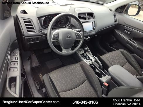 Used 2024 Mitsubishi Outlander Sport ES AWD/4WD image 18